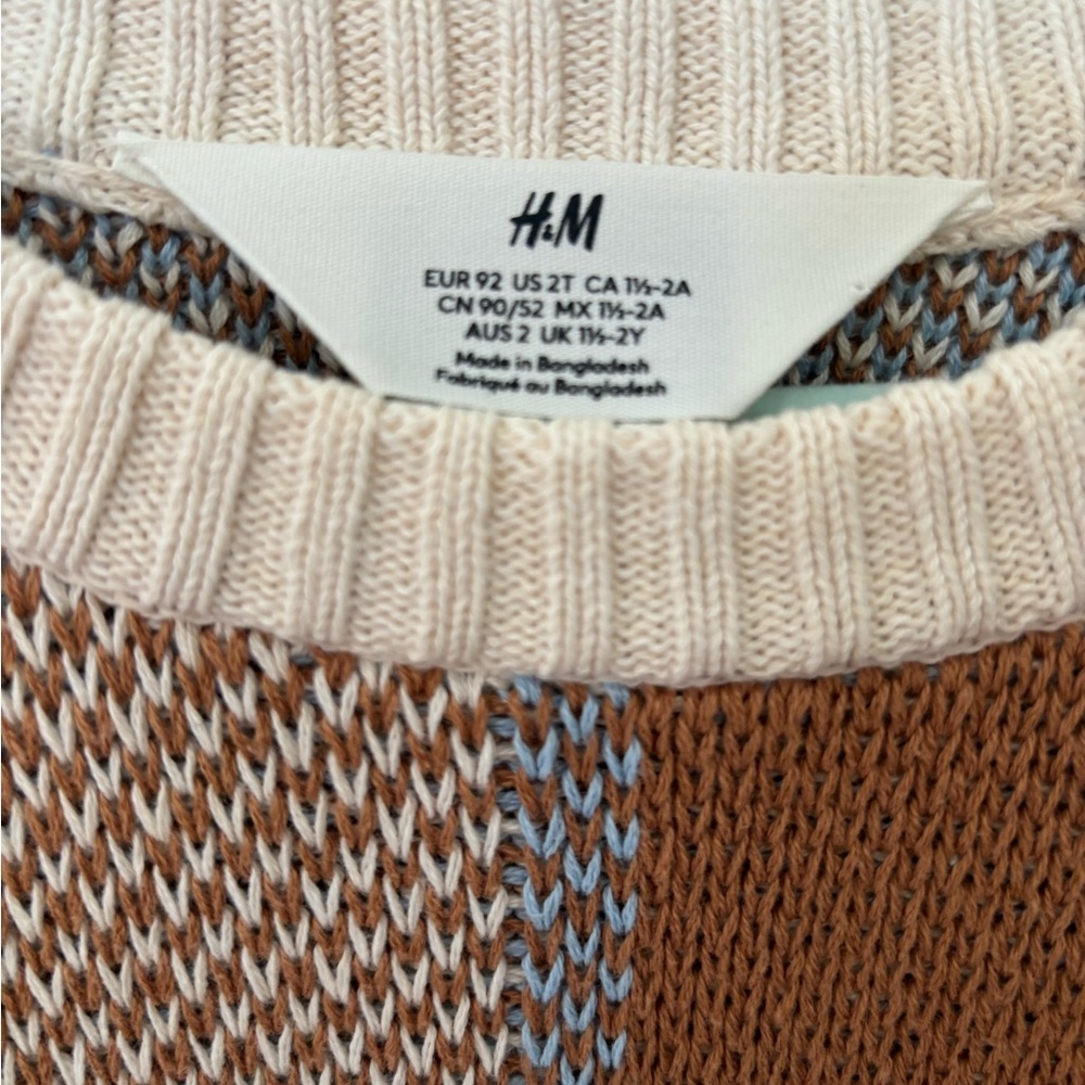 H&M Sweater - Picture 3 of 3